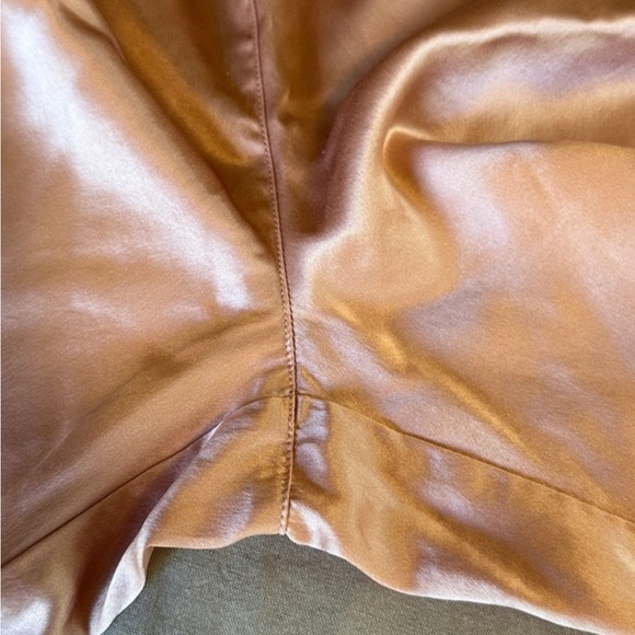 100% silk night wear - Picture 4 of 9